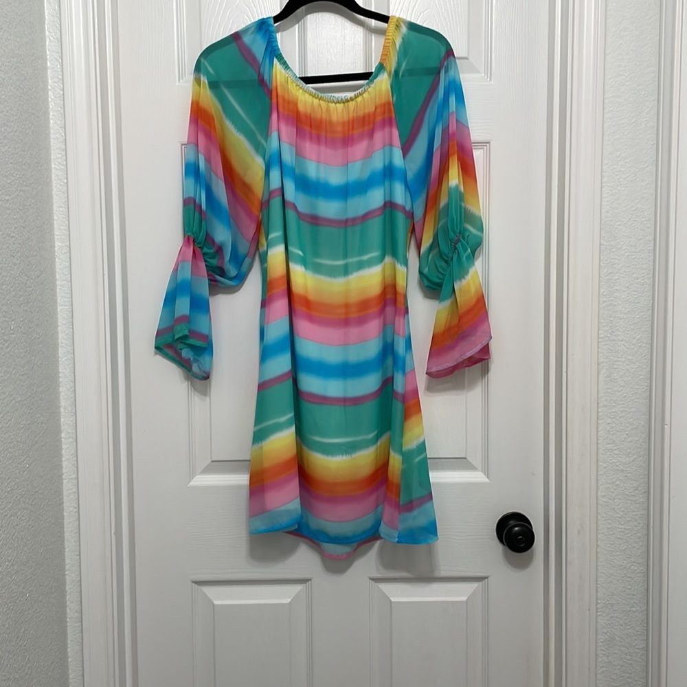 Large, multi-color resort/summer dress - Picture 2 of 5